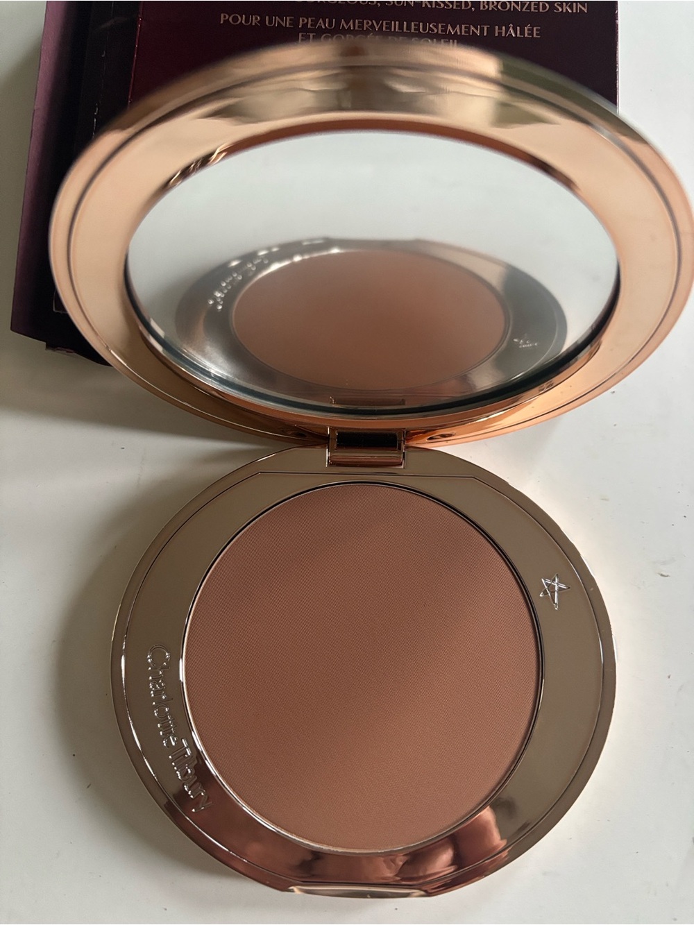 Charlotte Tilbury Airbrush Bronzer -Refillable & Rechargeable